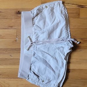Guess. Linen tan, beachy. Vacation casual shorts small